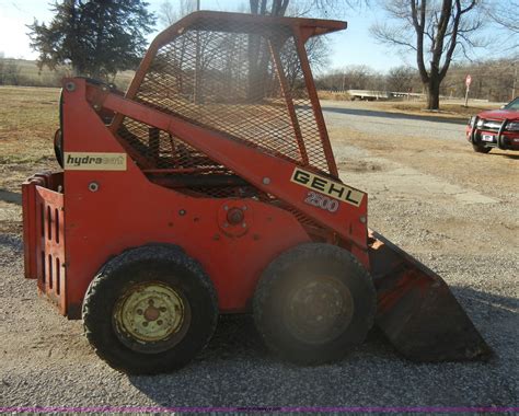 gehl 2500 skid steer loader|gehl skid steer model numbers.